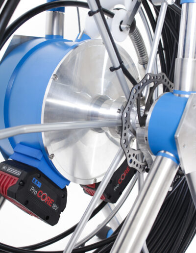 Leo disc brake and battery mount
